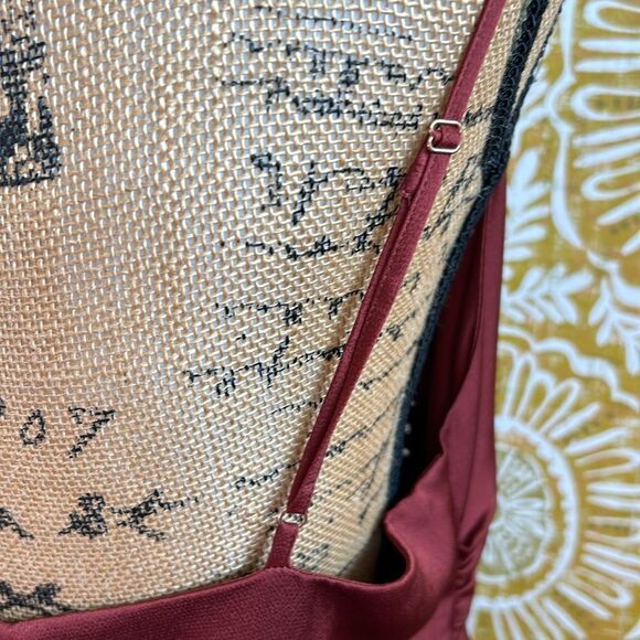 NWT Shona Joy Luxe Twist Front Sleeveless Satin Midi Dress in Sangria size 12 - Picture 11 of 13